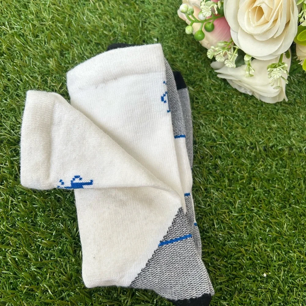 Smartwool women Socks XL /run white /black New